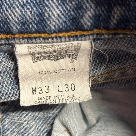 Vintage Levi’s 550 Jeans Men’s 33x30 Made‎ in USA Relaxed Fit Denim Hole Leg - Picture 4 of 8